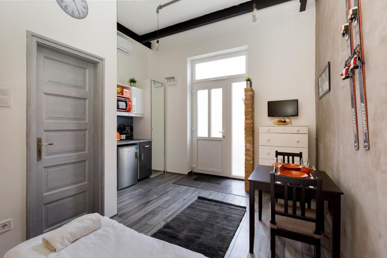 K10 A Kazinczy Apartment Budapešť Exteriér fotografie